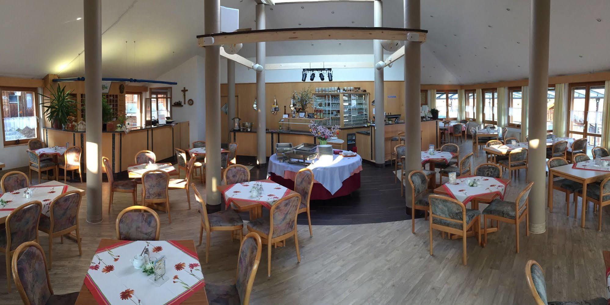 Village Hotel Bayerischer Wald Neukirchen  المظهر الخارجي الصورة