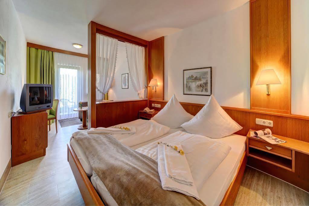 Village Hotel Bayerischer Wald Neukirchen  المظهر الخارجي الصورة